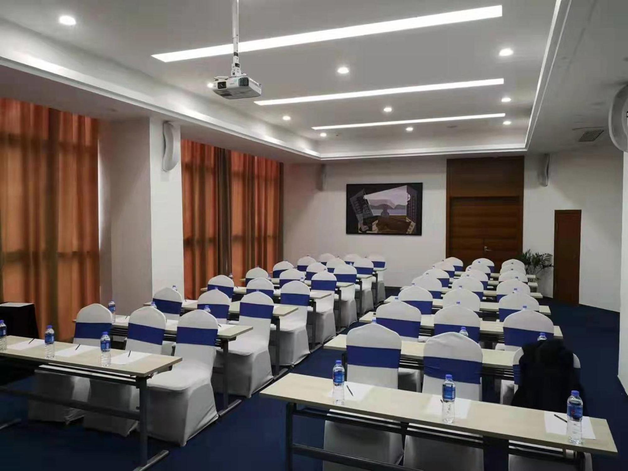 Holiday Inn Express Suzhou Changjiang By Ihg Екстер'єр фото